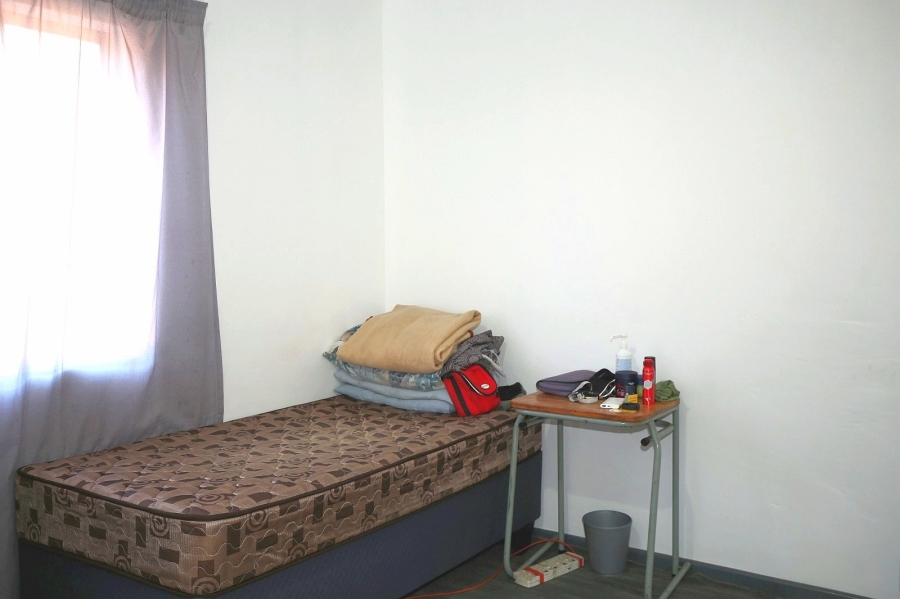 11 Bedroom Property for Sale in Ravensmead Western Cape